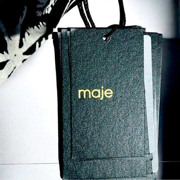 🌻NEW w/tags Maje B&W Palm Tree Print Crop Top FR Size 2 / US Medium $235 Retail - Picture 11 of 14